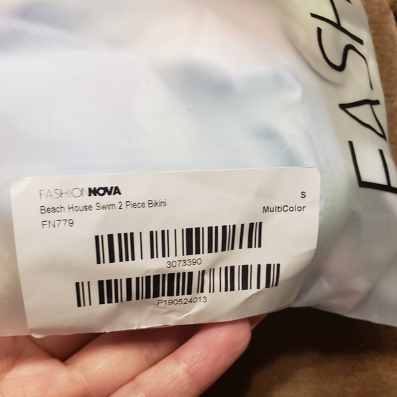 Fashionnova swim set - Picture 7 of 10